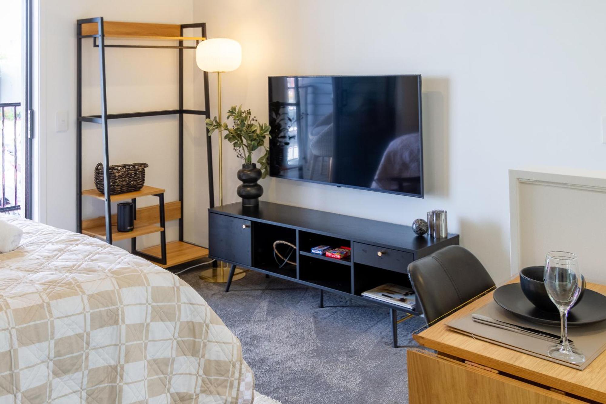 Prime Locale: Studio With Balcony ไครสต์เชิร์ช ภายนอก รูปภาพ