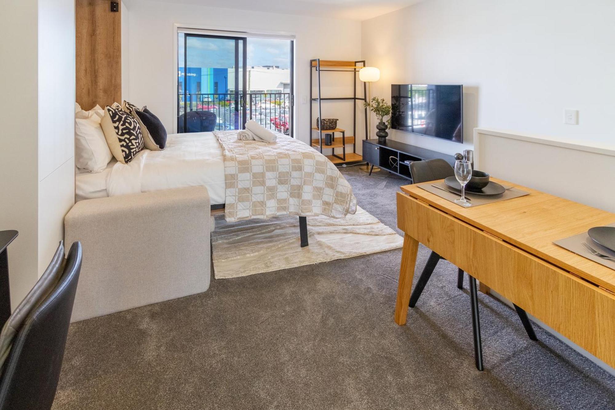Prime Locale: Studio With Balcony ไครสต์เชิร์ช ภายนอก รูปภาพ